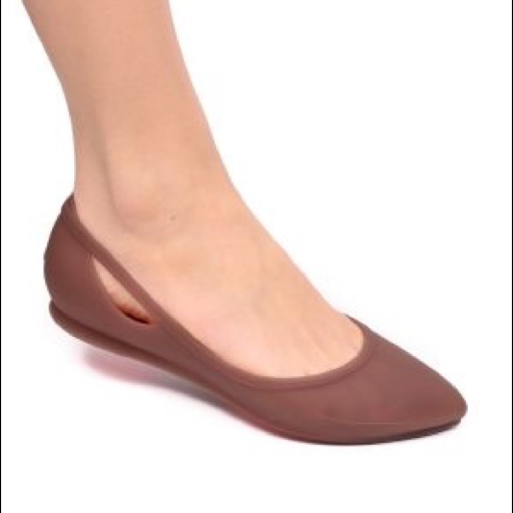 *NEW* Pointed Toe Croc Flats